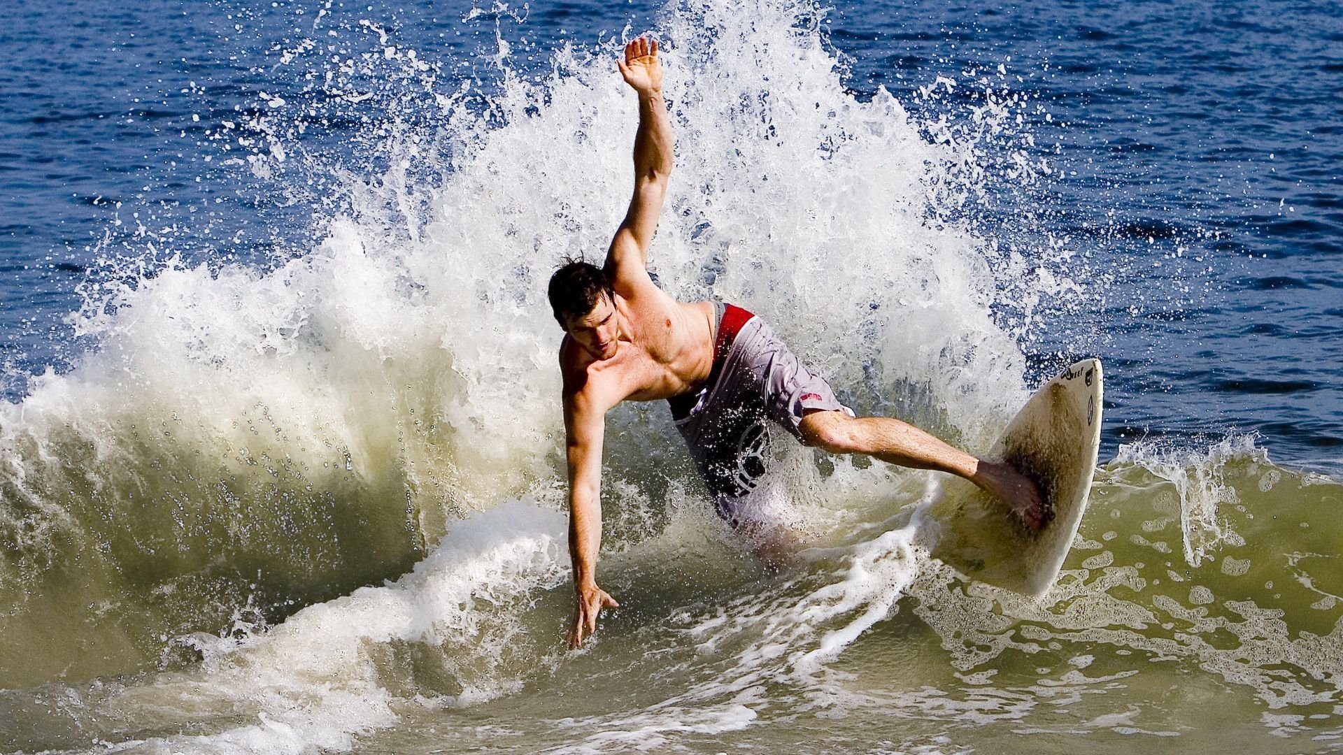 世界杯激情继续：精彩不断，热血沸腾！，世界杯精彩瞬间视频